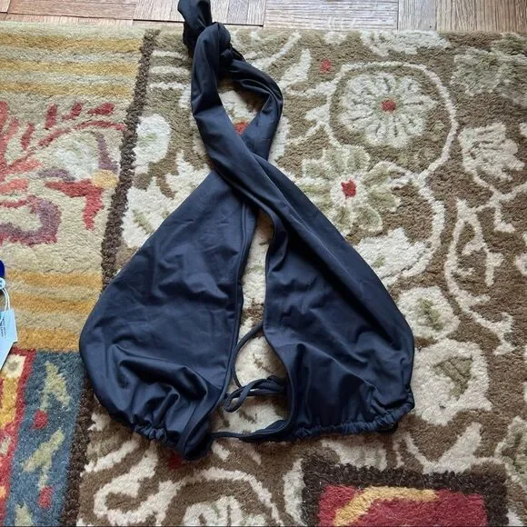 COPY - Frankie’s bash halter bikini top - Picture 2 of 3